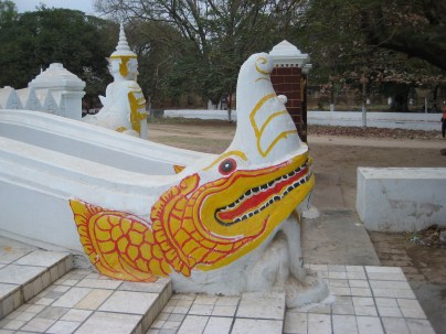015_dragon Kyauktawgyi Pagoda