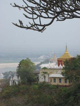 041_Sagaing Hill