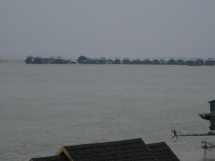 060_parking Arrawaddy River.