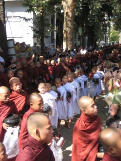 133_child monks
