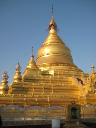 255_Kuthodaw Pagoda