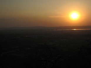 283_Sunset Mandalay HillJPG