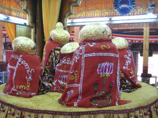 104_5 little buddhas