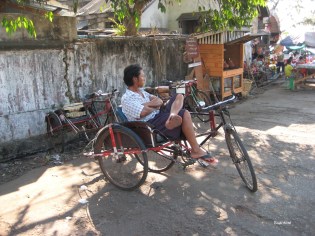 004_famed burmese bike