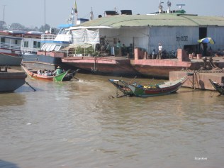 008_Ayarwaddy river harbour