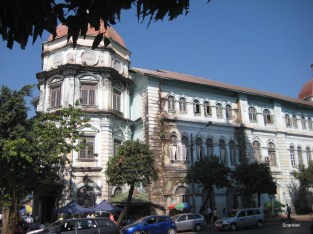 009_colonial buildings