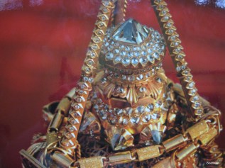 050_diamond bud on spire